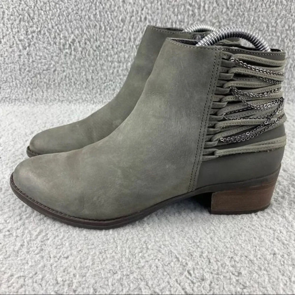 STEVE Madden Chily Ankle Booties Womens Size 6.5 M Boots Green Zip Closure Chain - Picture 4 of 12
